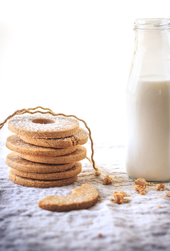 Swedish Whole Wheat Butter Cookies | The Pure Taste