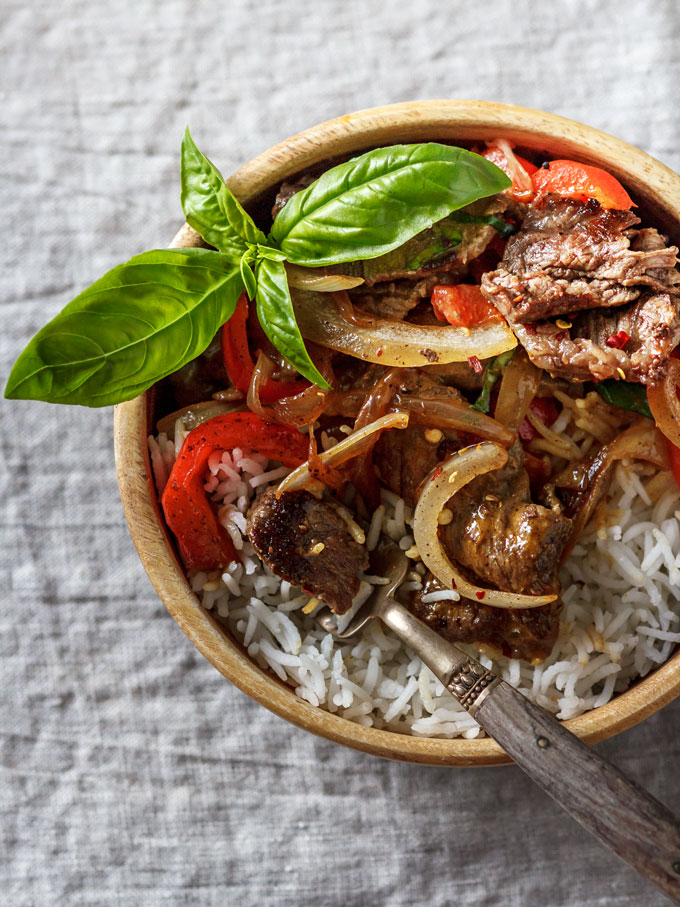 This 20 minute Light and Easy Thai red curry beef dinner is a perfect alternative to a take-out. With the simple ingredients in no time, you will have a fragrant exotic dinner on your table.
