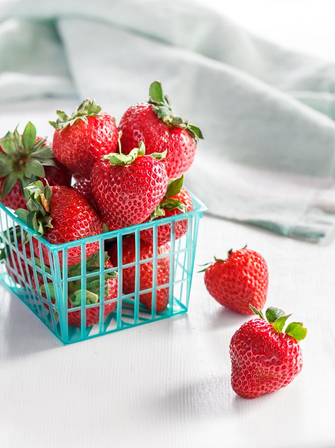 This simple strawberry mousse is a regular dessert I make during the strawberry season. Its delicate and fragrant taste combined with the soft and airy texture will make you fall in love with this strawberry dessert.