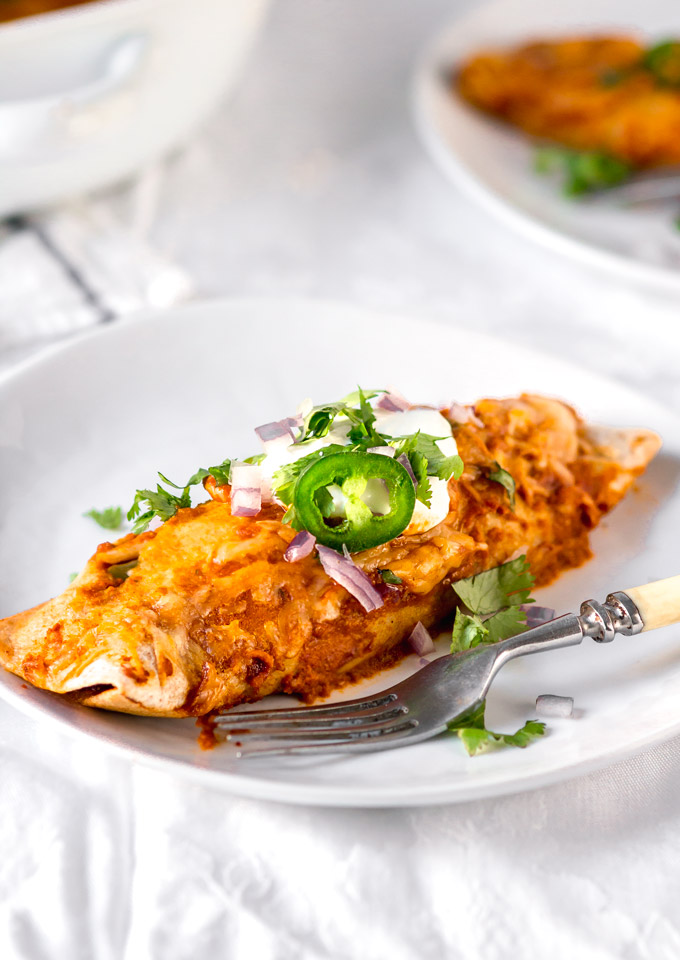 Rotisserie chicken enchiladas with a simple enchilada sauce (EASY ...