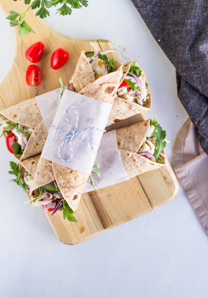 This Rotisserie chicken wrap with Greek yogurt dressing is a saver for busy weeks. When you work too many hours and don’t have enough energy to prep meals this chicken wrap will save your day. It is super easy to make, includes light and healthy ingredients, and you need about 10 minutes to put everything together! #chicken #wrap #rotisseriechicken