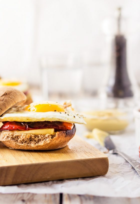 Healthy Breakfast Egg Sandwich With Roasted Peppers
