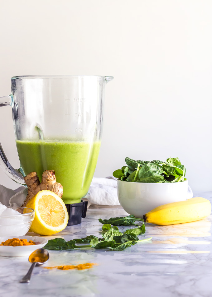 Detox Green Smoothie Recipe - Healthy and Delicious | The Pure Taste