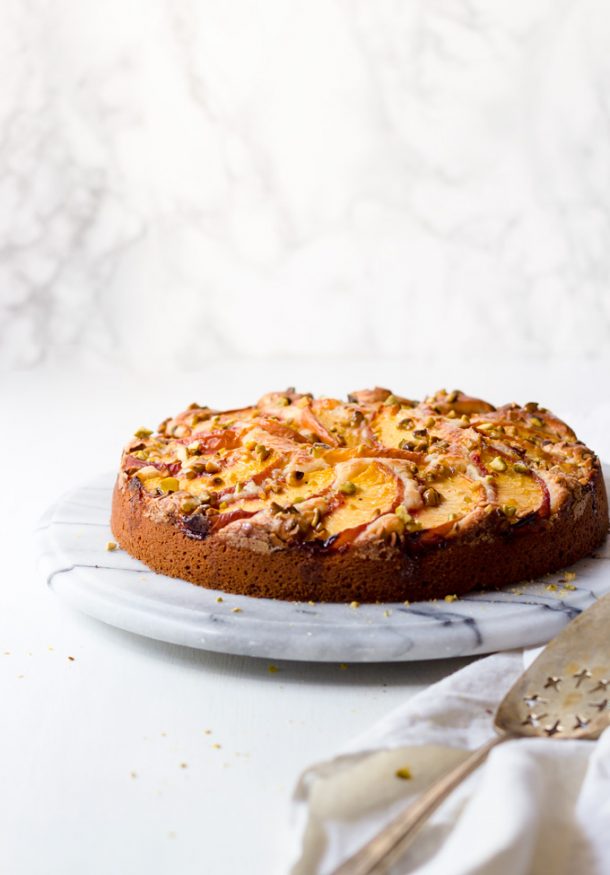 Fresh Peach Cake Recipe (Quick and Easy) | The Pure Taste